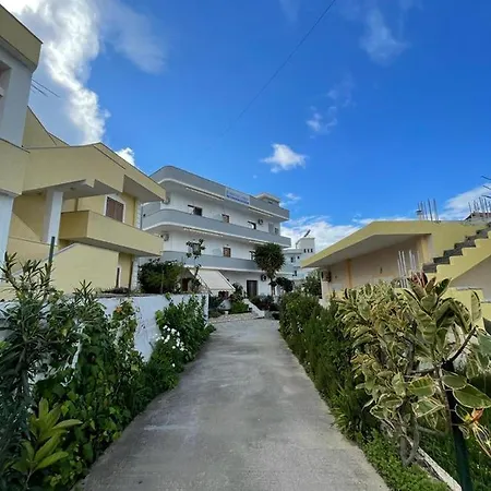 Hola Guest house