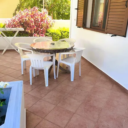 Hola Guest house Ksamil