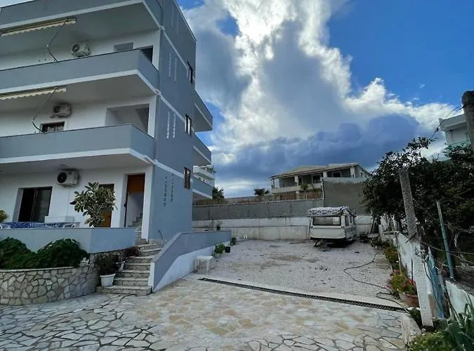 Hola Maison d'hôtes 3*